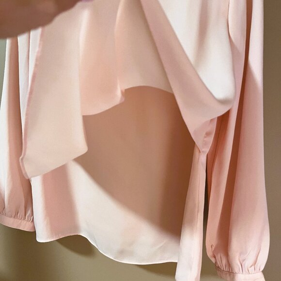 Romantic delicate layered blush coloured blouse Sz M VGUC - Picture 4 of 9